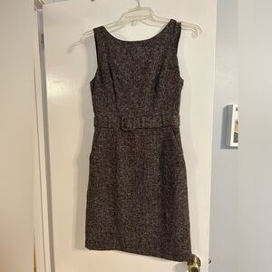 Banana Republic work dress Size 6- sleeveless brown belted wool blend w/ pockets